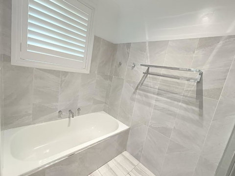 Peaceful Room In Modern Baulkham Hills Home - BH3 - Accommodation Search 2