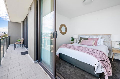 Perfect Penthouse - WiFi Included - Accommodation Search 0
