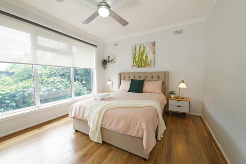 Pet-friendly Bayside 4BR Rental House Near Mentone - Accommodation Search 0