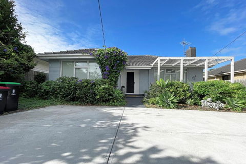 Pet-friendly Bayside 4BR Rental House Near Mentone - Accommodation Search 2