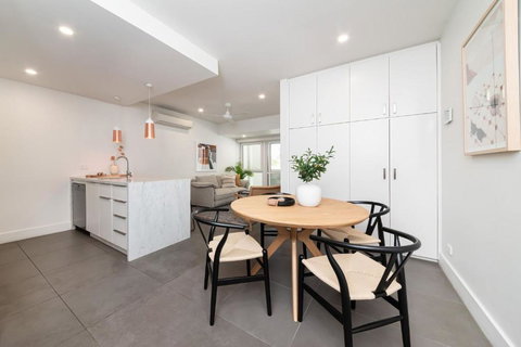 Piccolo By The Beach - Accommodation Search 1