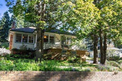 Pine Lodge - Accommodation Search 0
