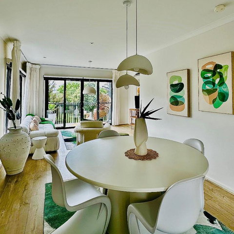 Position Perfection- Mornington - Accommodation Search 0