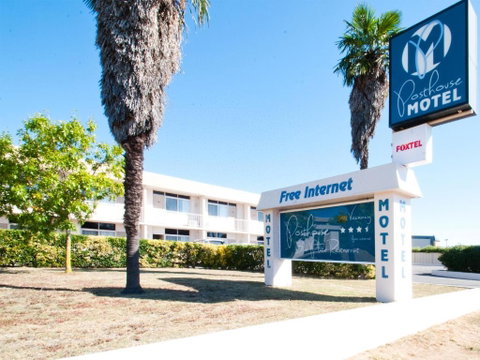 Posthouse Motor Lodge - Accommodation Search 0