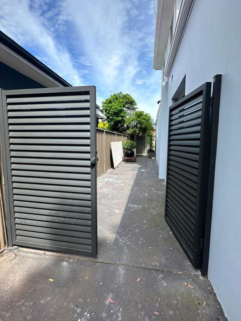 Private, Local Living Studio In Mascot, Airport - Accommodation Search 3