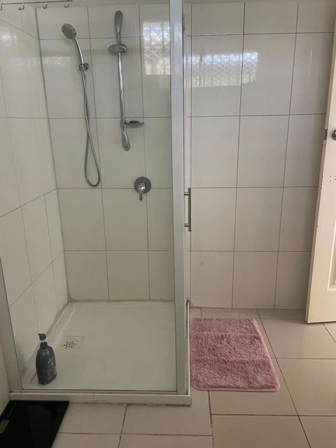 Private Room Near Melbourne Airport - Accommodation Search 3
