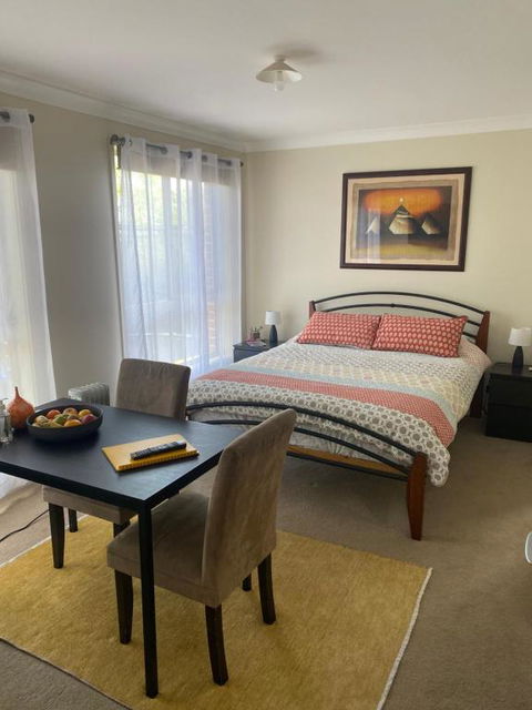Private Room With Ensuite And Parking Close To Wollongong CBD - Accommodation Search 0