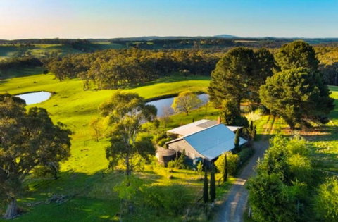 Private, Secluded Farm Retreat - Accommodation Search 0