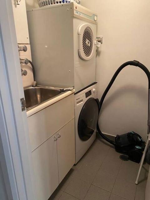 Quality Apartment In The Rocks GLO1203 - Accommodation Search 3