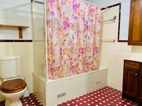 Quarryman Cottage @ 102 - Accommodation Search 2