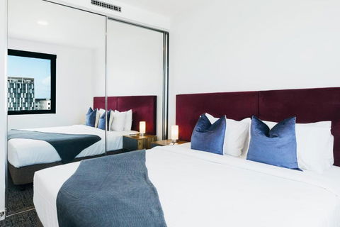 Quest Mascot - Accommodation Search 1