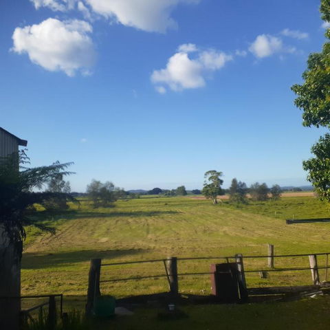 QUIET PROPERTY BY THE RIVER - Accommodation Search 1