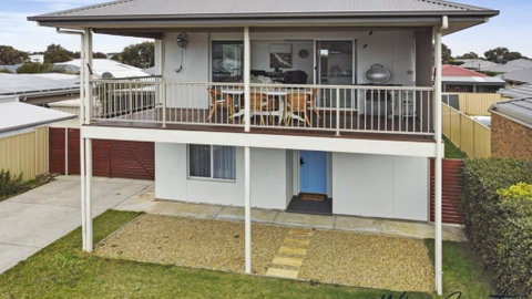R & R Aldinga Beach By Wine Coast Holidays - Accommodation Search 1