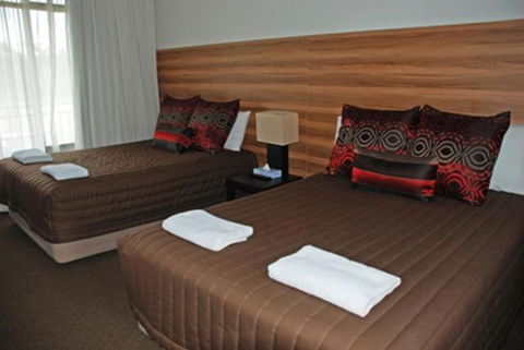 Red Cedars Motel - Accommodation Search 1