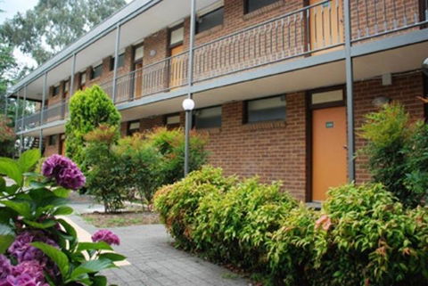Red Cedars Motel - Accommodation Search 0