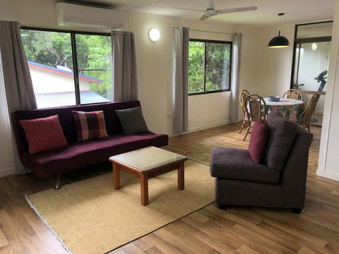 Red Door Cottage - Accommodation Search 2