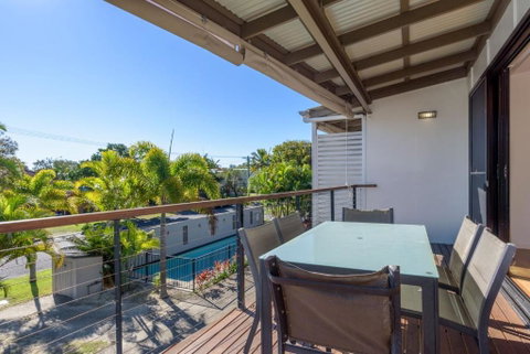 Rainbow Surf 5 - Accommodation Search 1