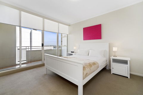 Astra Apartments Sydney - Kent Street - Accommodation Search 0