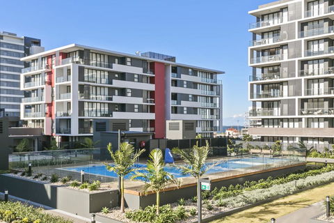 Astra Apartments Wollongong CBD - Accommodation Search 1