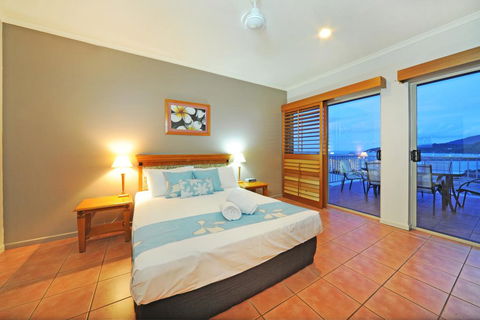 At Boathaven Bay Holiday Apartments - Accommodation Search 2