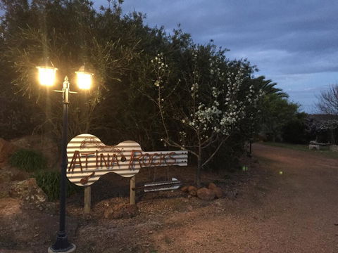 Atina Rocks Country Homestead - Accommodation Search 2