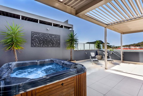 Aura 13 - Shoal Bay - Accommodation Search 0