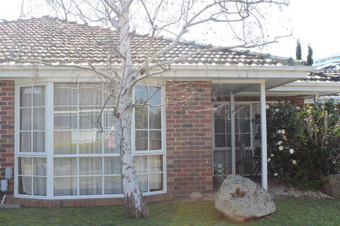 Australian Home Away @ Doncaster Elgar - Accommodation Search 0