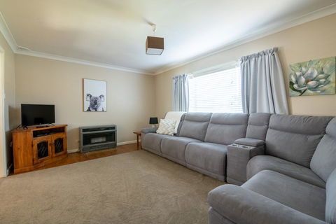 Autumn St - Trendy East Orange - Near CBD - Accommodation Search 2