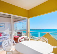 Avalon 4 - right across the road from convent beach - uninterrupted views - Accommodation Search