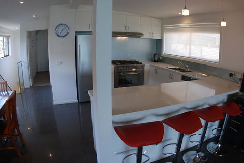 Award Winning Beach Front Retreat - Accommodation Search 2