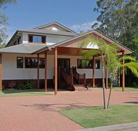 Away on Shirley Lane - Accommodation Search