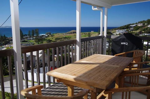Awesome View, 4 View Street - Accommodation Search 1