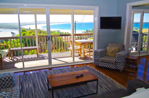 Awesome View, 4 View Street - Accommodation Search 0