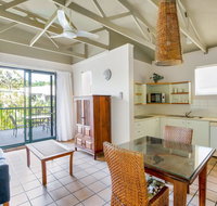 Baden 11 - Rainbow Shores Couples Beachside Escape Aircon Pools - Accommodation Search