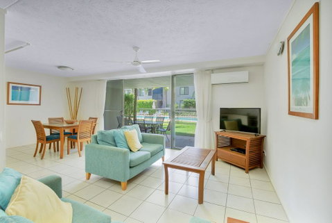Baden 65 - Rainbow Shores, Overlooking Lap Pool, Ground Floor, Air Conditioning - Accommodation Search 2