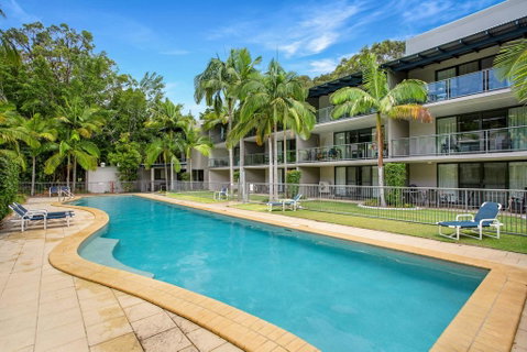 Baden 77 - Rainbow Shores, Pools, Outdoor Spa, Walk To Beach - Accommodation Search 3