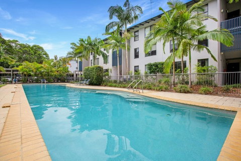 Baden 77 - Rainbow Shores, Pools, Outdoor Spa, Walk To Beach - Accommodation Search 1