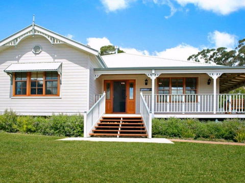 Ballogie Lodge - A Quality, Timeless Retreat - Accommodation Search 0