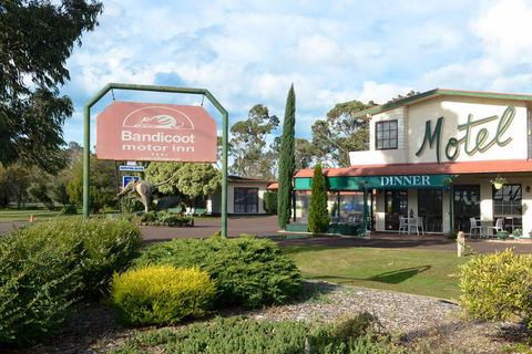 Bandicoot Motor Inn Hamilton - Accommodation Search 2