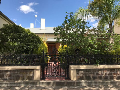 Barossa Best - Accommodation Search 1