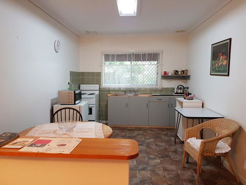 Basedow Units Tanunda - Accommodation Search 3