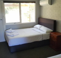 Bateau Bay Hotel - Accommodation Search