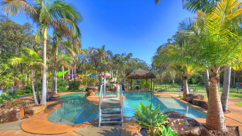 Bays Holiday Park - Accommodation Search 1
