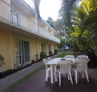 Bayshores Holiday Apartments - Accommodation Search