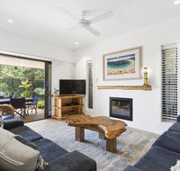 Bayvilla 4  The Beach - Accommodation Search