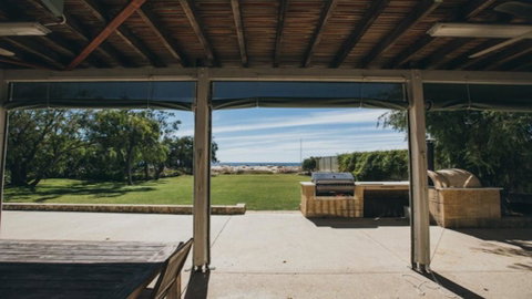 Beach Buoys House - Accommodation Search 2