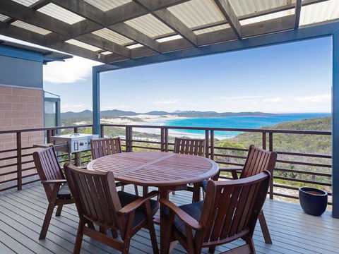 Beach House 7' 26 One Mile Close - Air Conditioned, Wifi, Foxtel, Linen - Accommodation Search 0