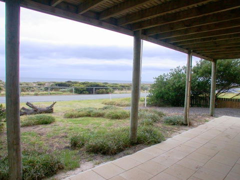 Beach House At Silver Sands - Accommodation Search 3