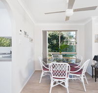 Beach Paradise  Anna Bay - Accommodation Search