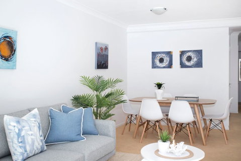 Beach Side Holiday Apartment - Accommodation Search 3